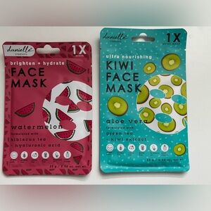 2 face sheet masks
